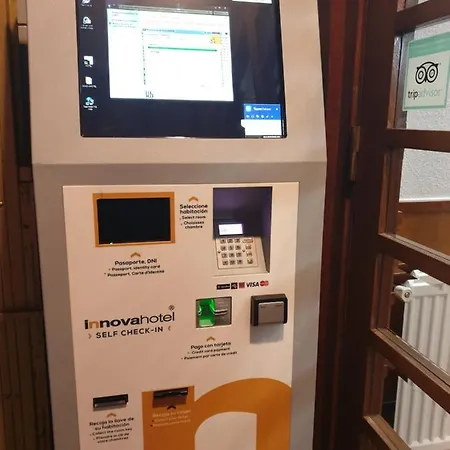 Hotel Arts - Gasteiz Centro Vitoria-Gasteiz