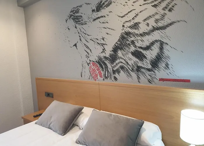 Arts - Gasteiz Centro Hotel 2*