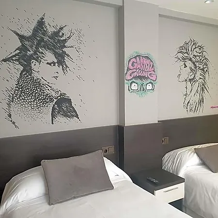 Arts - Gasteiz Centro Szálloda 2*