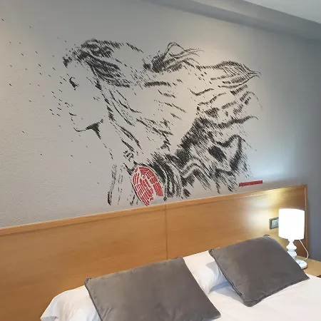 Arts - Gasteiz Centro 酒店 2*