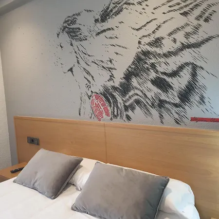 Arts - Gasteiz Centro 酒店 2*