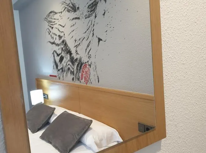 Arts - Gasteiz Centro Hotel 2*